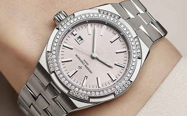 江诗丹顿表盘有划痕处理办法(图) 江诗丹顿表盘有划痕处理办法(图)