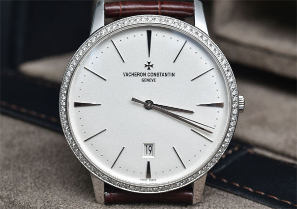 江诗丹顿手表表针掉了解决办法是什么(图) 江诗丹顿手表表针掉了解决办法是什么(图)