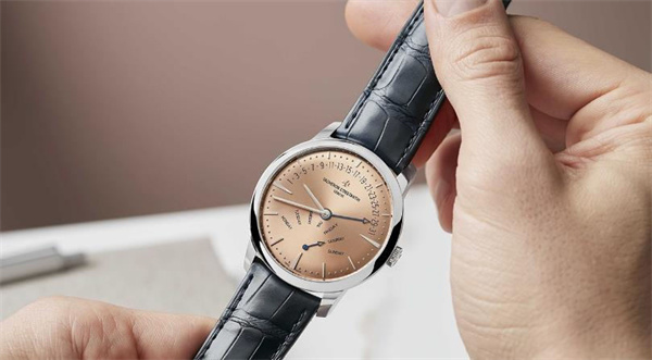 江诗丹顿手表表盘有划痕解决技巧集锦（图）