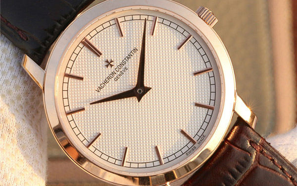 表盘指针积灰？小心操作让江诗丹顿重放光芒（图）